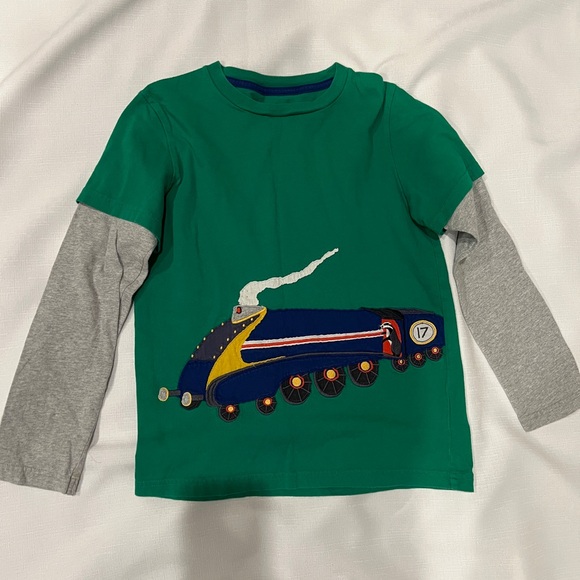 Boden Green and Gray Train Applique Long Sleeve Tee Tshirt Size 9-10 Boys - Picture 2 of 5